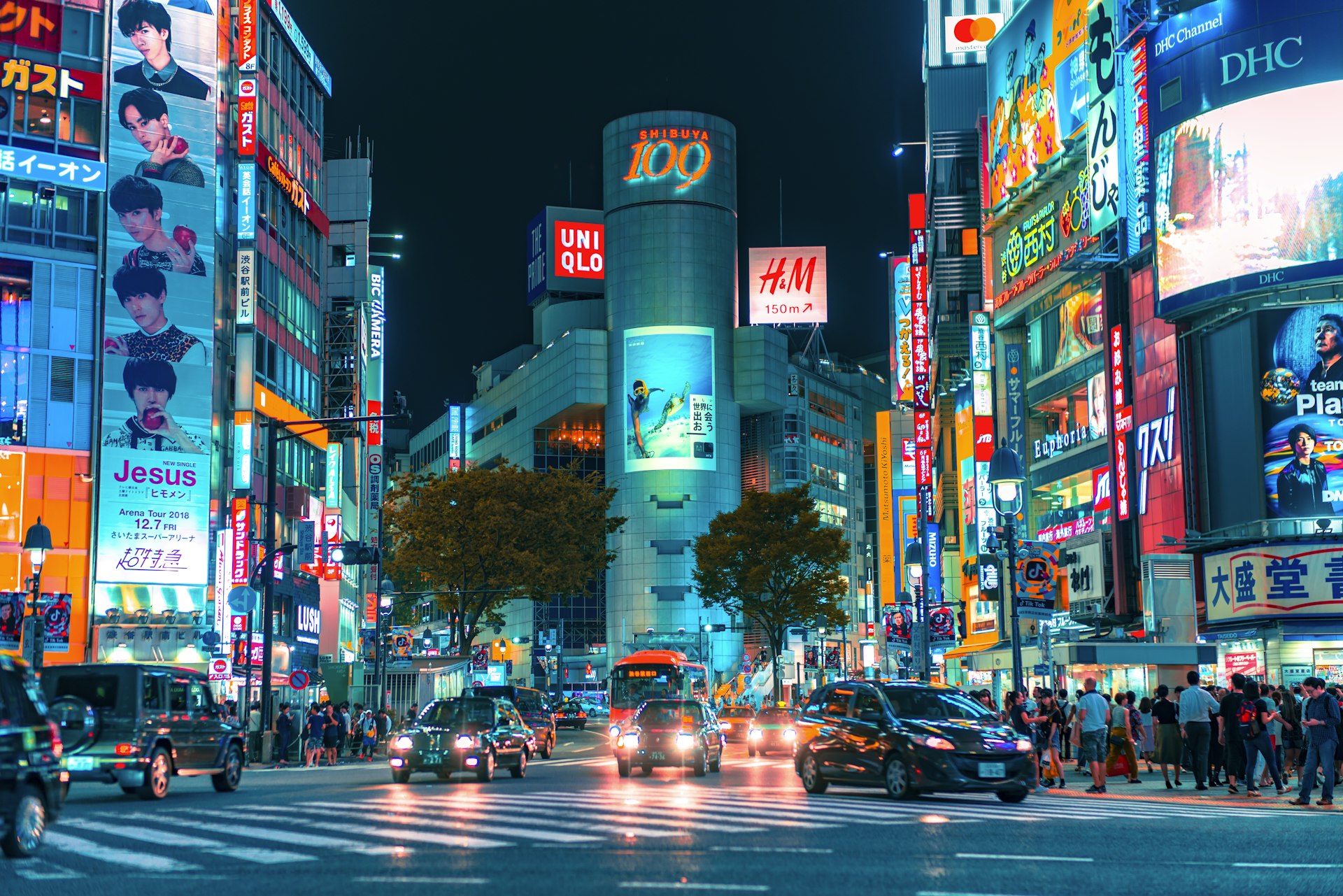 Tokyo skyline at dusk